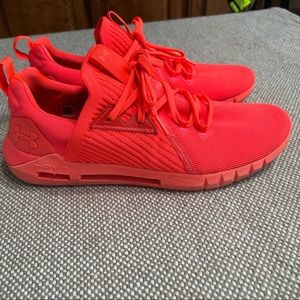 Under Armour HovR Tennis shoes size 9.5